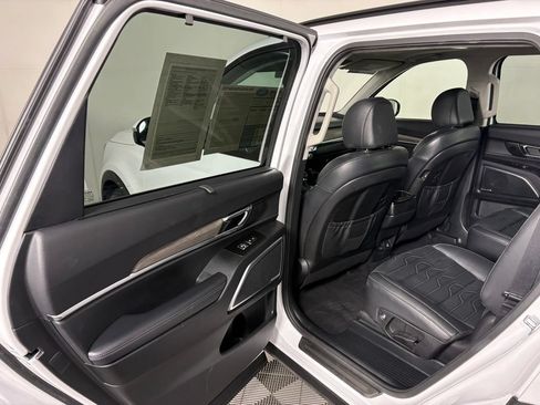 Used 2022 Kia Telluride SX w/ SX Prestige Package AWD/4WD image 29