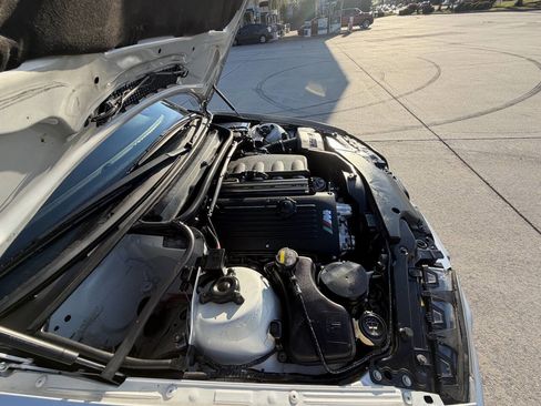 Used 2004 BMW M3 Convertible RWD image 34