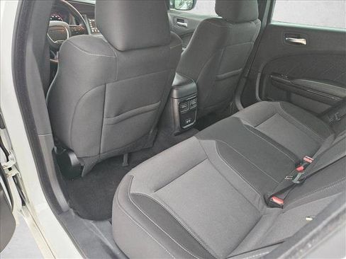 Used 2020 Dodge Charger SXT w/ Blacktop Package RWD image 11