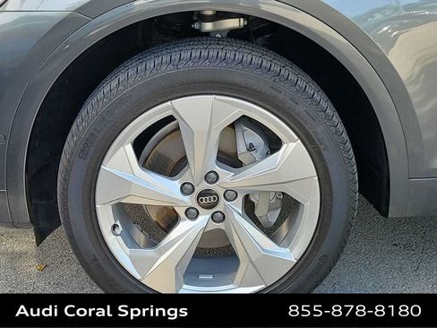 Certified 2023 Audi Q5 2.0T Prestige w/ Prestige Package AWD/4WD image 16