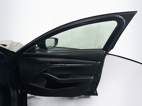 Used 2025 MAZDA MAZDA3 s image 31