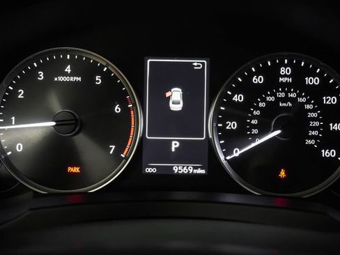 Certified 2025 Lexus IS 300 F Sport image 14