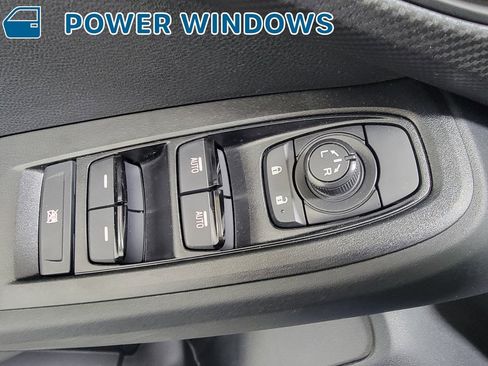 Used 2026 Subaru Crosstrek 2.0i Premium image 24