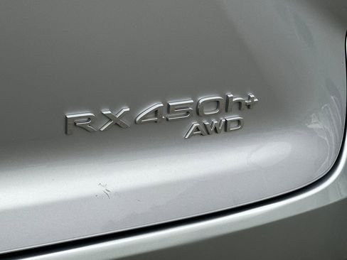 Used 2024 Lexus RX 450h AWD w/ Luxury Package image 21