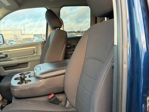 Used 2019 RAM 1500 Classic Warlock image 11