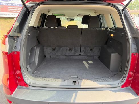 Used 2016 Ford Escape SE w/ Equipment Group 201A AWD/4WD image 8
