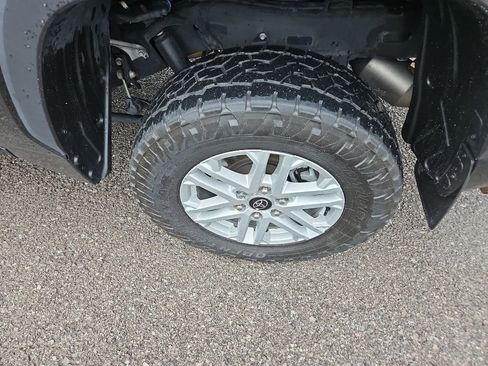 Used 2023 Toyota Tundra SR5 w/ SR5 Premium Package AWD/4WD image 13