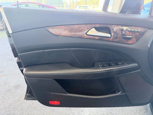 Used 2012 Mercedes-Benz CLS 63 AMG image 13