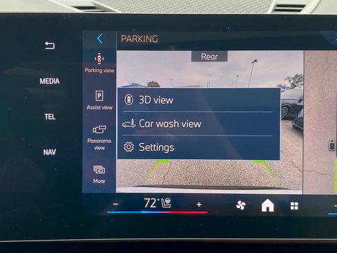 New 2026 BMW X1 xDrive28i w/ Technology Package AWD/4WD image 21