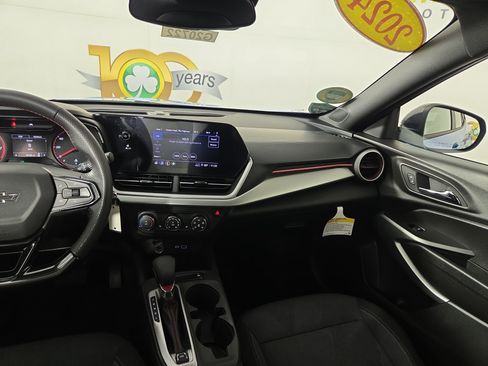 Certified 2024 Chevrolet Trax RS w/ Driver Confidence Package FWD image 23