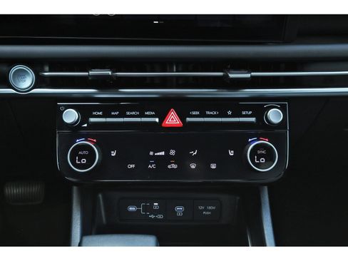 Certified 2026 Hyundai Santa Cruz SEL FWD image 26