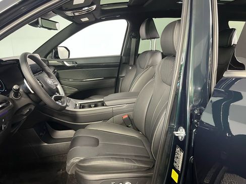 Used 2025 Hyundai Palisade Calligraphy image 23