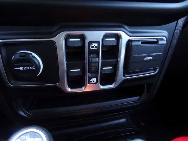Used 2023 Jeep Wrangler Unlimited Sport AWD/4WD image 37