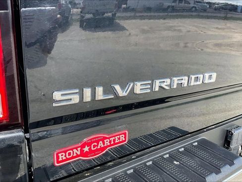 Used 2024 Chevrolet Silverado 2500 LTZ w/ LTZ Premium Package AWD/4WD image 27
