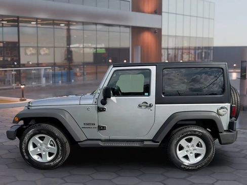 Used 2015 Jeep Wrangler Sport w/ Quick Order Package 23S AWD/4WD image 6
