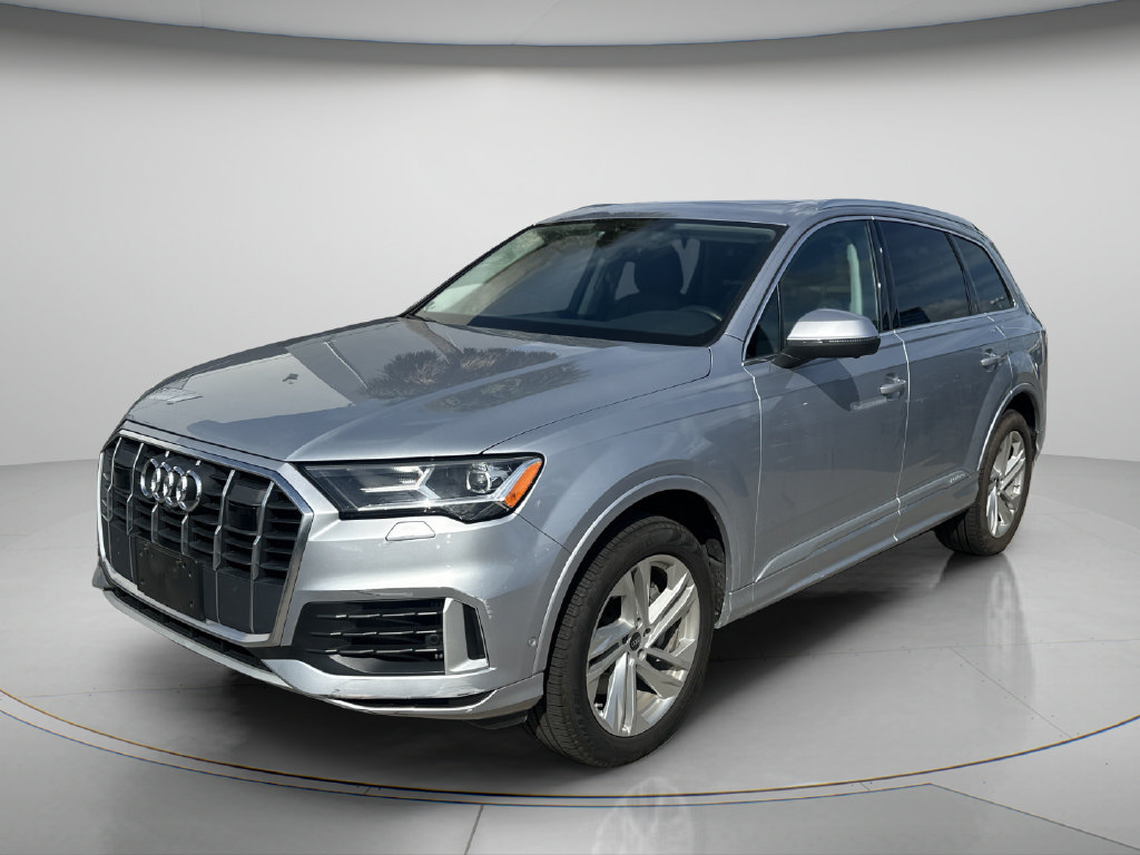 Used 2022 Audi Q7 3.0T Premium Plus w/ Premium Plus Package AWD/4WD image 3