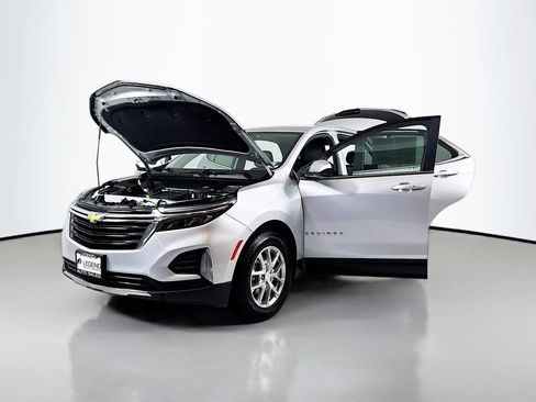 Used 2022 Chevrolet Equinox LT FWD image 17