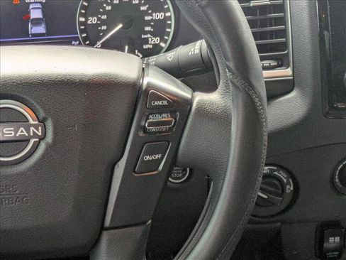 Used 2023 Nissan Frontier SV image 22