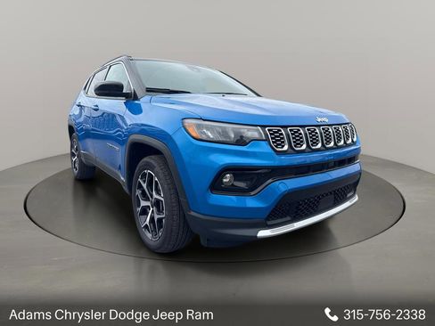 Used 2025 Jeep Compass Limited AWD/4WD image 1