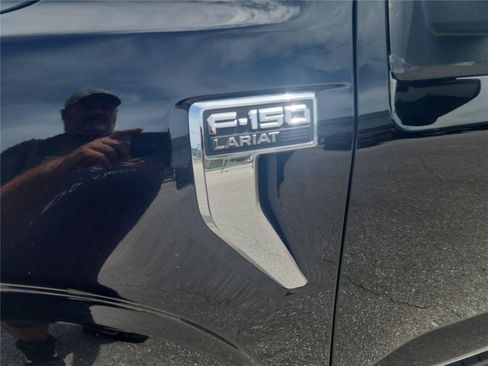Certified 2021 Ford F150 Lariat RWD image 11