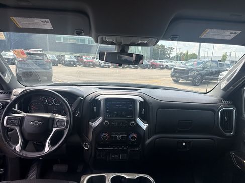 Certified 2021 Chevrolet Silverado 1500 RST AWD/4WD image 30