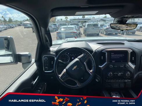 Used 2020 Chevrolet Silverado 2500 High Country w/ Technology Package AWD/4WD image 13