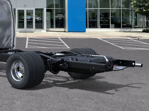 New 2026 Chevrolet Express 4500 4500 Series w/ Power Convenience Package image 11