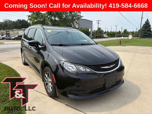Used 2021 Chrysler Voyager Lxi FWD image 1