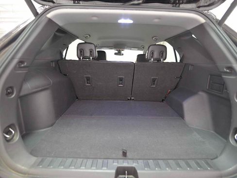 Used 2020 Chevrolet Equinox LT w/ Midnight Edition FWD image 12