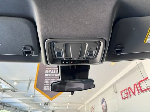 Certified 2026 GMC Sierra 1500 Elevation AWD/4WD image 27