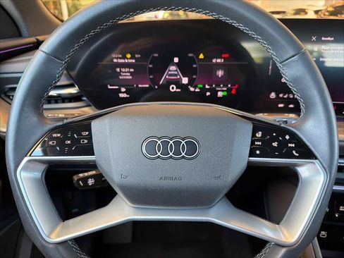 Certified 2025 Audi Q5 Premium Plus w/ Premium Plus AWD/4WD image 31