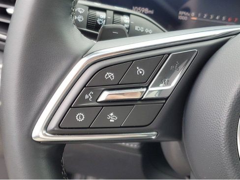 Used 2025 Buick Enclave Sport Touring w/ Power Package FWD image 24
