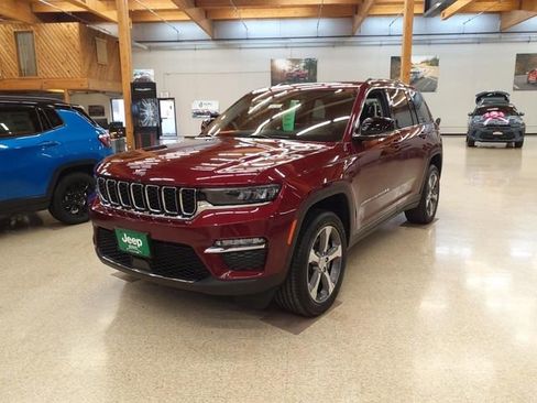 New 2024 Jeep Grand Cherokee Limited 4xe w/ Trailer Tow Package image 17