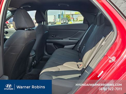 New 2025 Hyundai Elantra Sport image 6