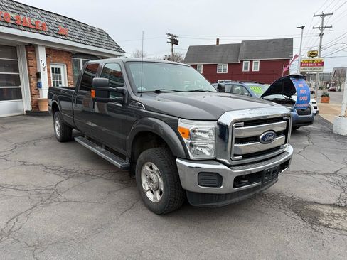 Used 2015 Ford F250 XLT image 3