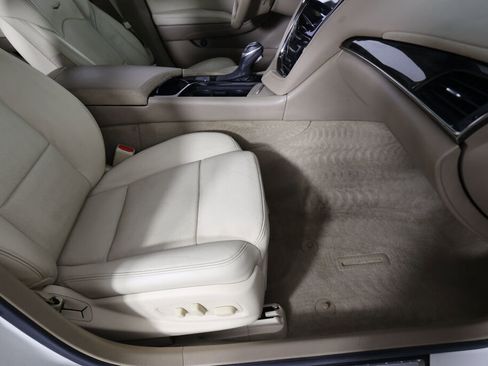 Used 2014 Cadillac CTS Luxury image 26