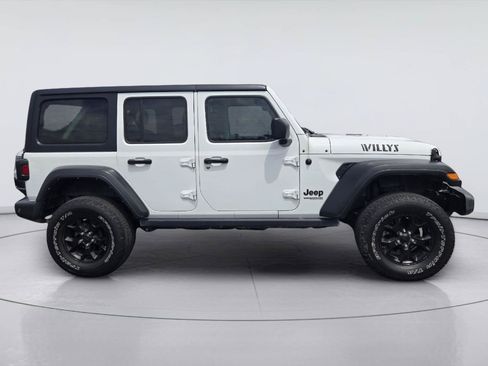 Used 2022 Jeep Wrangler Unlimited Sport AWD/4WD image 4
