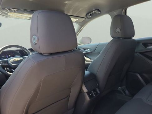 New 2026 Chevrolet Equinox LT w/ Safety and Technology Package FWD image 10