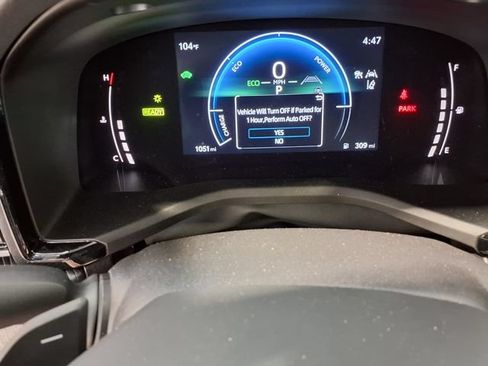 Used 2026 Toyota Camry SE w/ Multimedia Upgrade Package FWD image 10