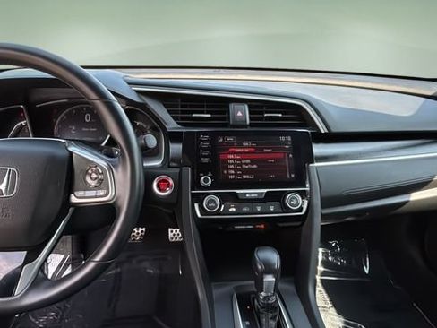 Used 2021 Honda Civic Sport image 11