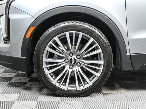 New 2024 Cadillac XT4 Premium Luxury image 23