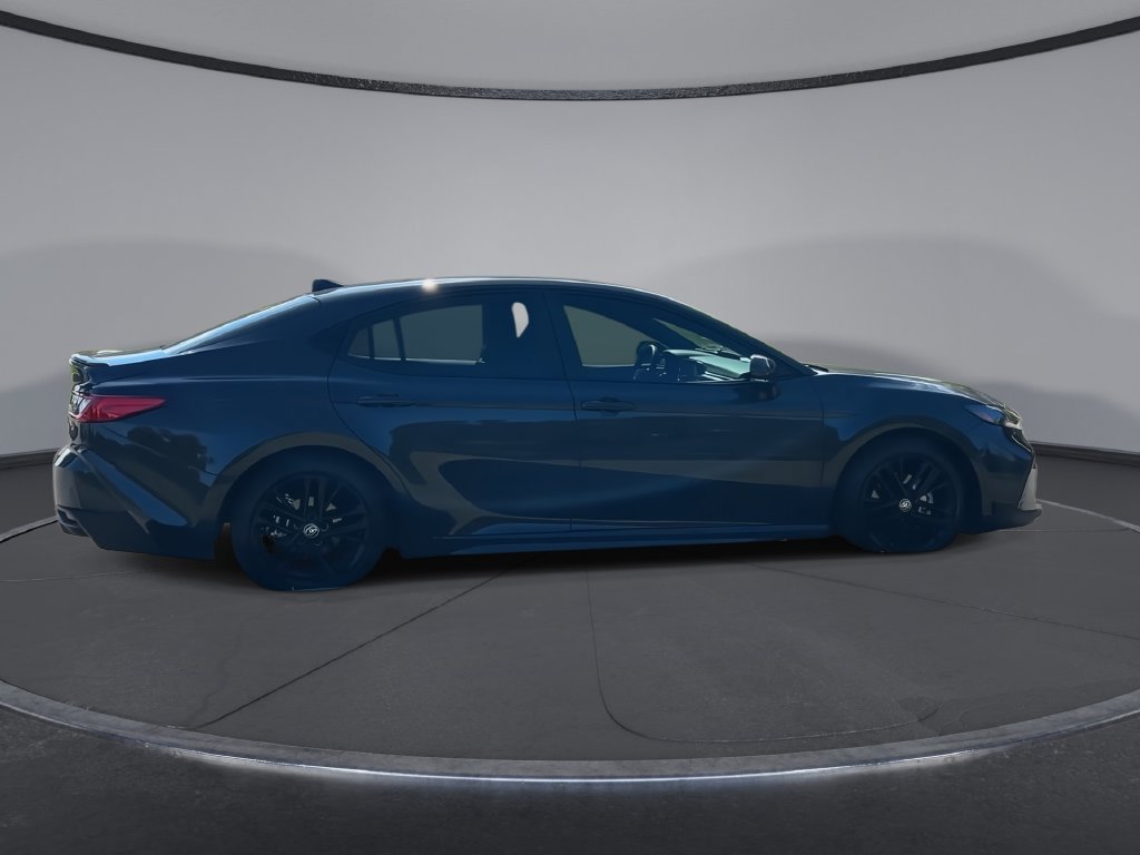 Used 2026 Toyota Camry SE FWD image 9