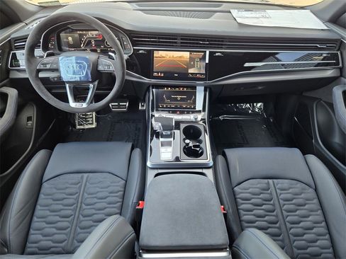 New 2026 Audi RS Q8 performance image 12