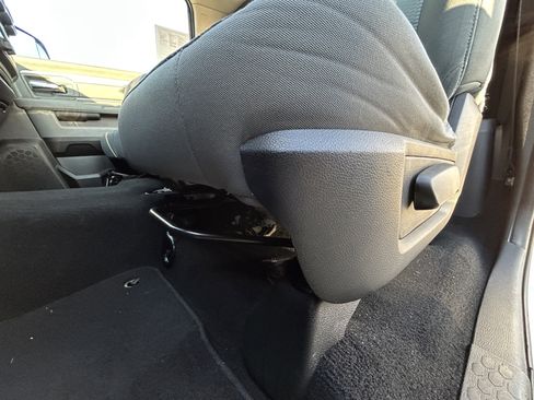 Used 2015 RAM 1500 Tradesman w/ Power & Remote Entry Group image 19