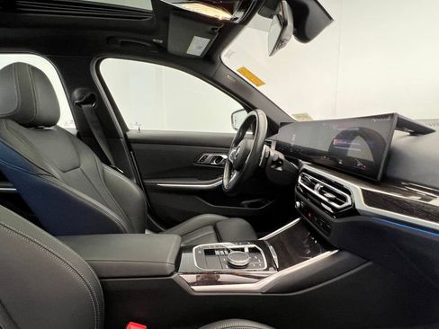 Certified 2023 BMW 330i Sedan w/ M Sport Package RWD image 6