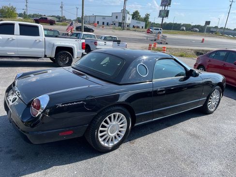 Used 2004 Ford Thunderbird Deluxe image 4