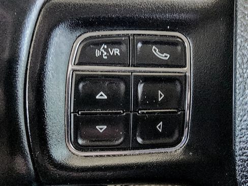 Used 2018 RAM 2500 Big Horn image 23