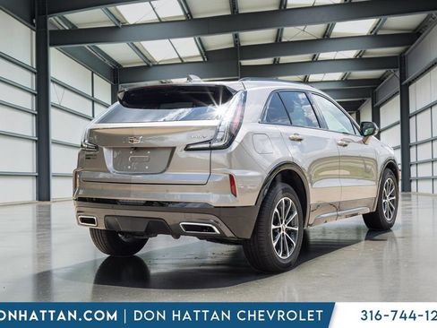 Used 2024 Cadillac XT4 Sport FWD image 21