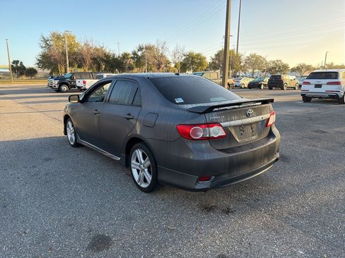 Used 2013 Toyota Corolla S w/ Premium Pkg image 3