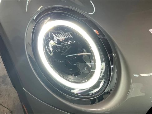 Used 2024 MINI Cooper S image 32